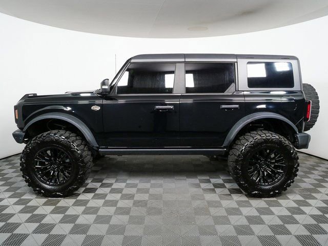 Used 2024 Ford Bronco Wildtrak image 2
