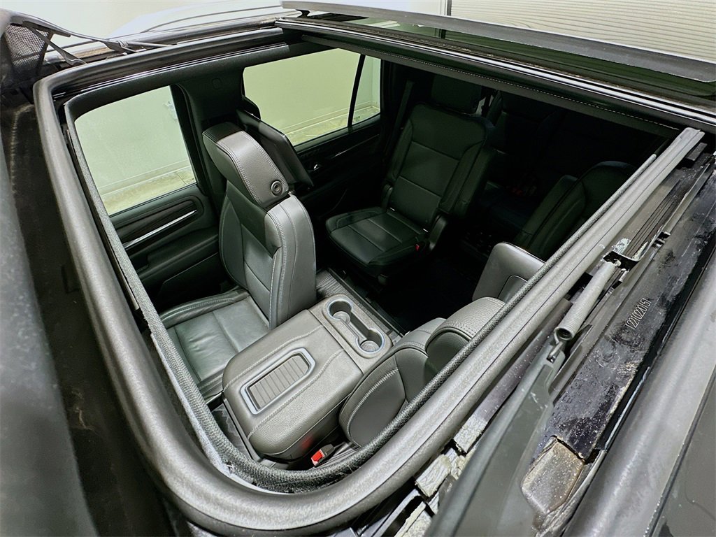 Used 2021 GMC Yukon Denali w/ Denali Ultimate Package image 34