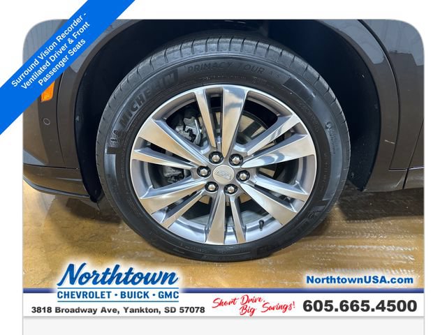 Used 2024 Cadillac XT6 Premium Luxury w/ Technology Package AWD/4WD image 13