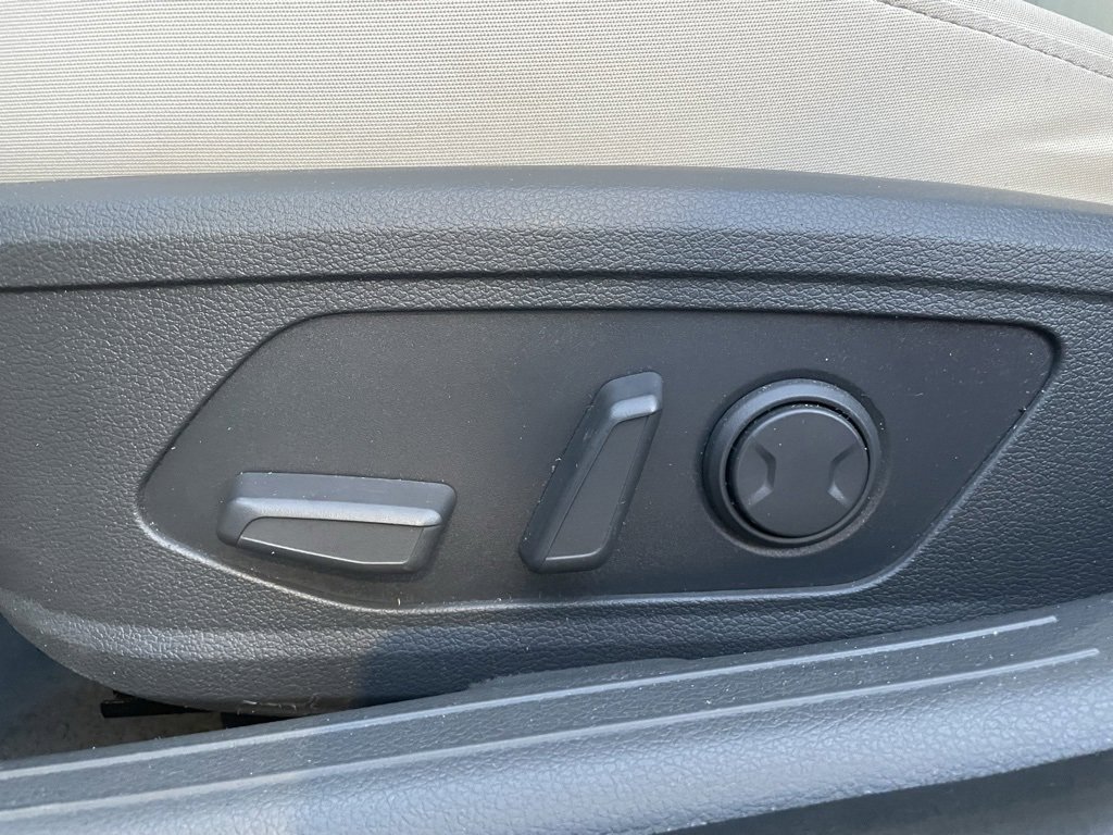 Used 2024 Hyundai Sonata SEL w/ Convenience Package image 11