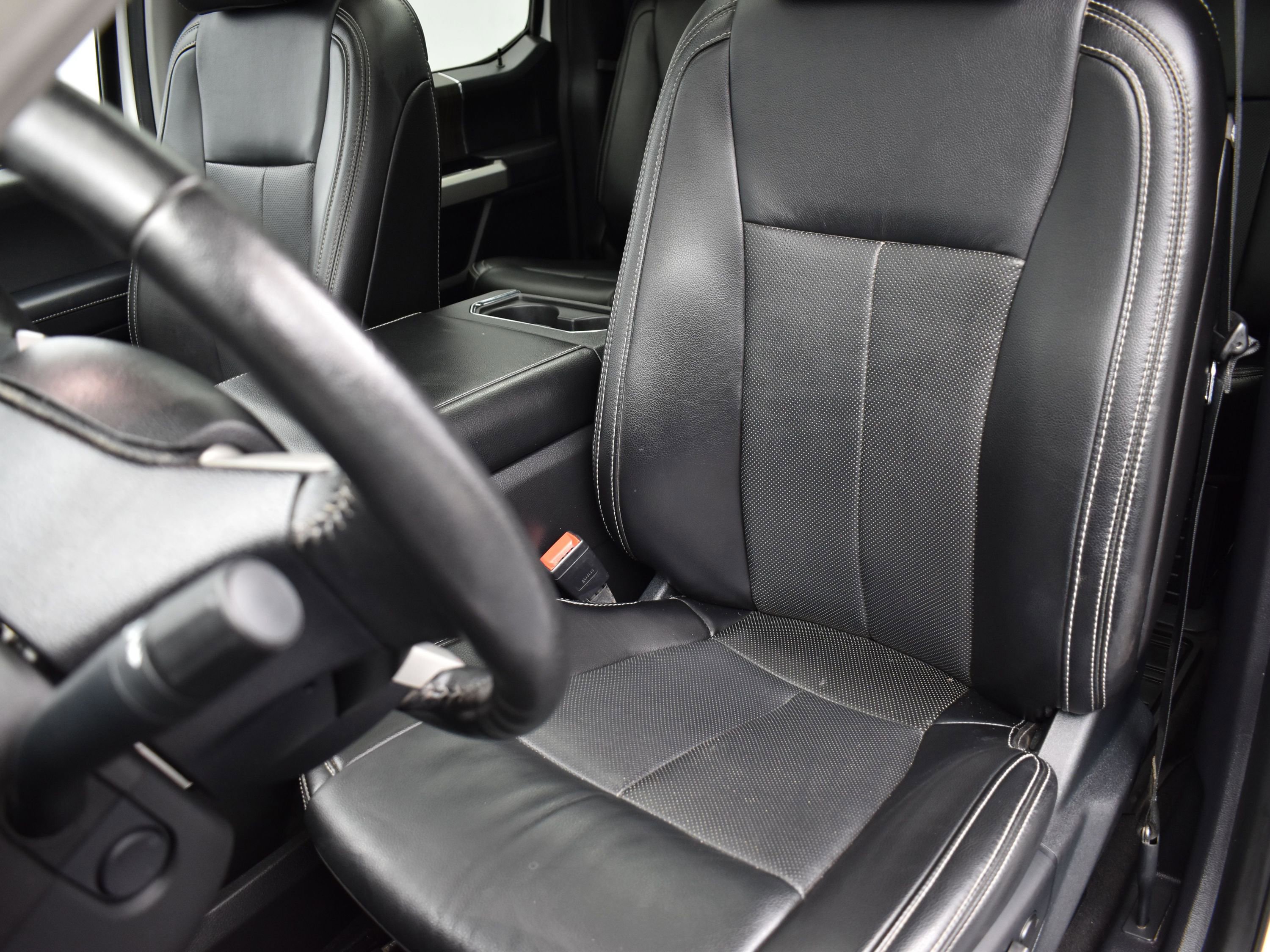 Used 2021 Ford F350 Lariat image 20