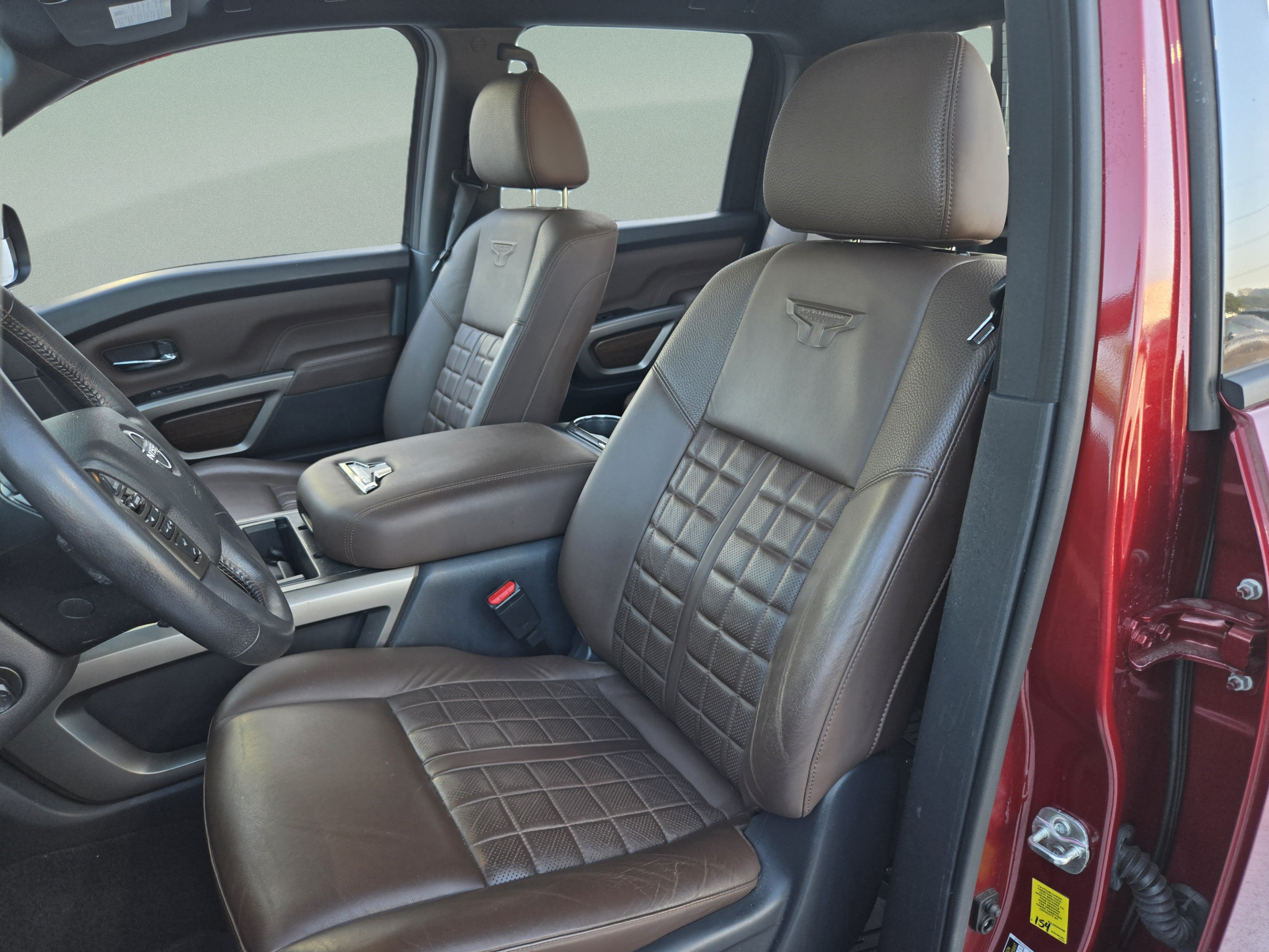 Used 2023 Nissan Titan Platinum Reserve w/ Off Road Protection Package AWD/4WD image 12