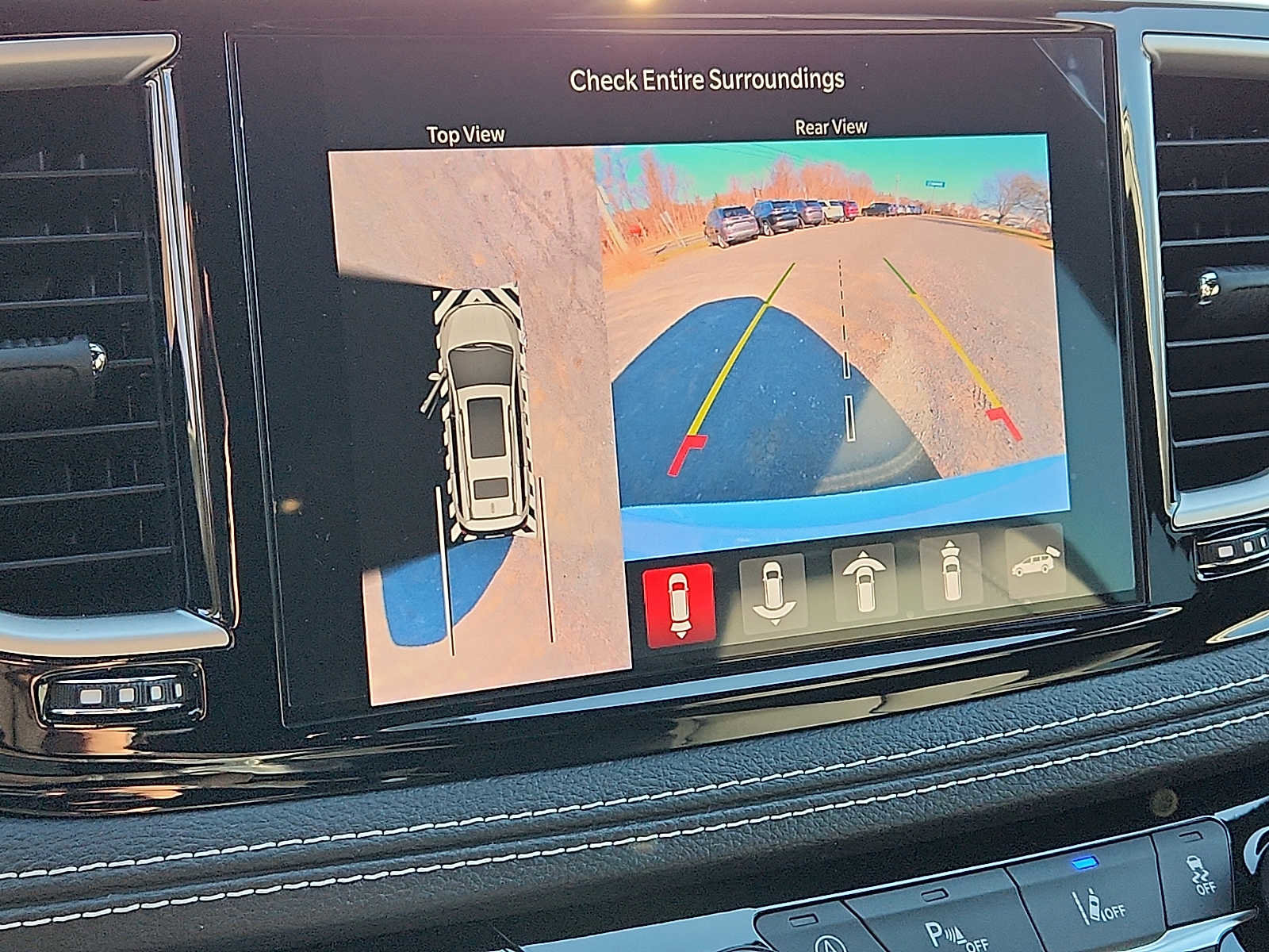 New 2026 Chrysler Pacifica Select image 13