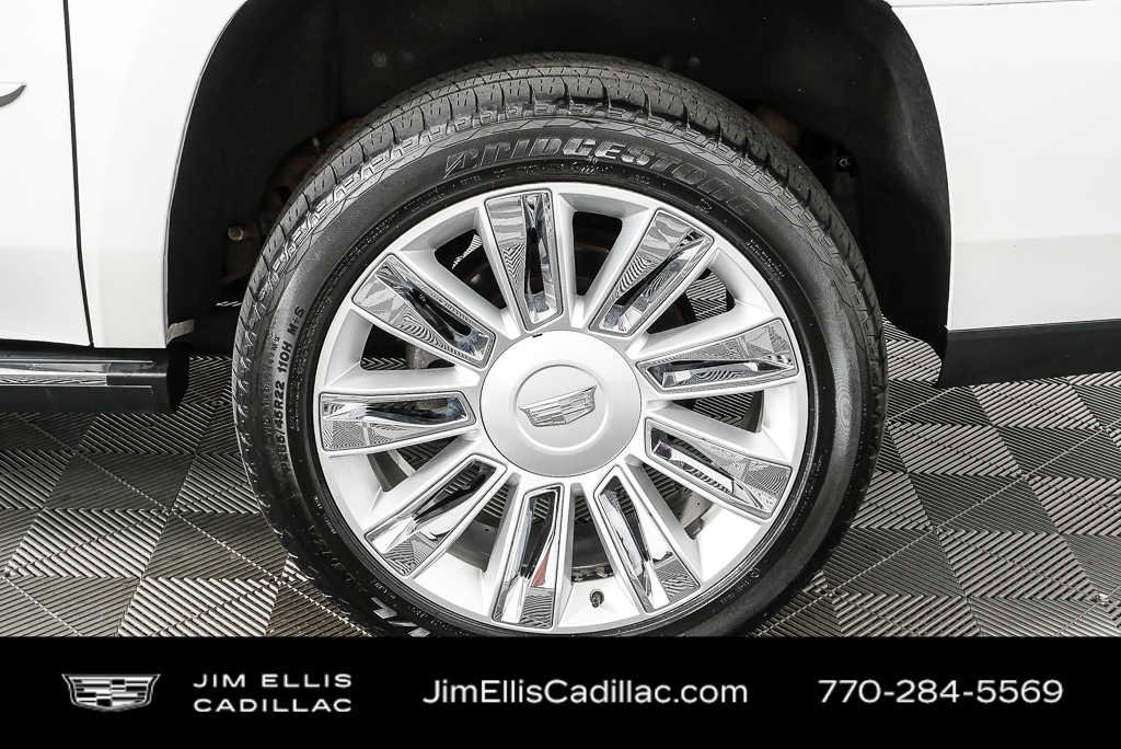 Used 2018 Cadillac Escalade ESV Platinum AWD/4WD image 39