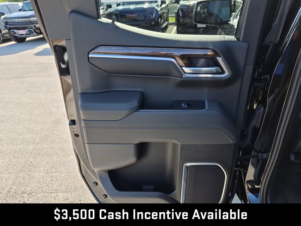 New 2026 GMC Sierra 1500 SLE w/ Preferred Package RWD image 37