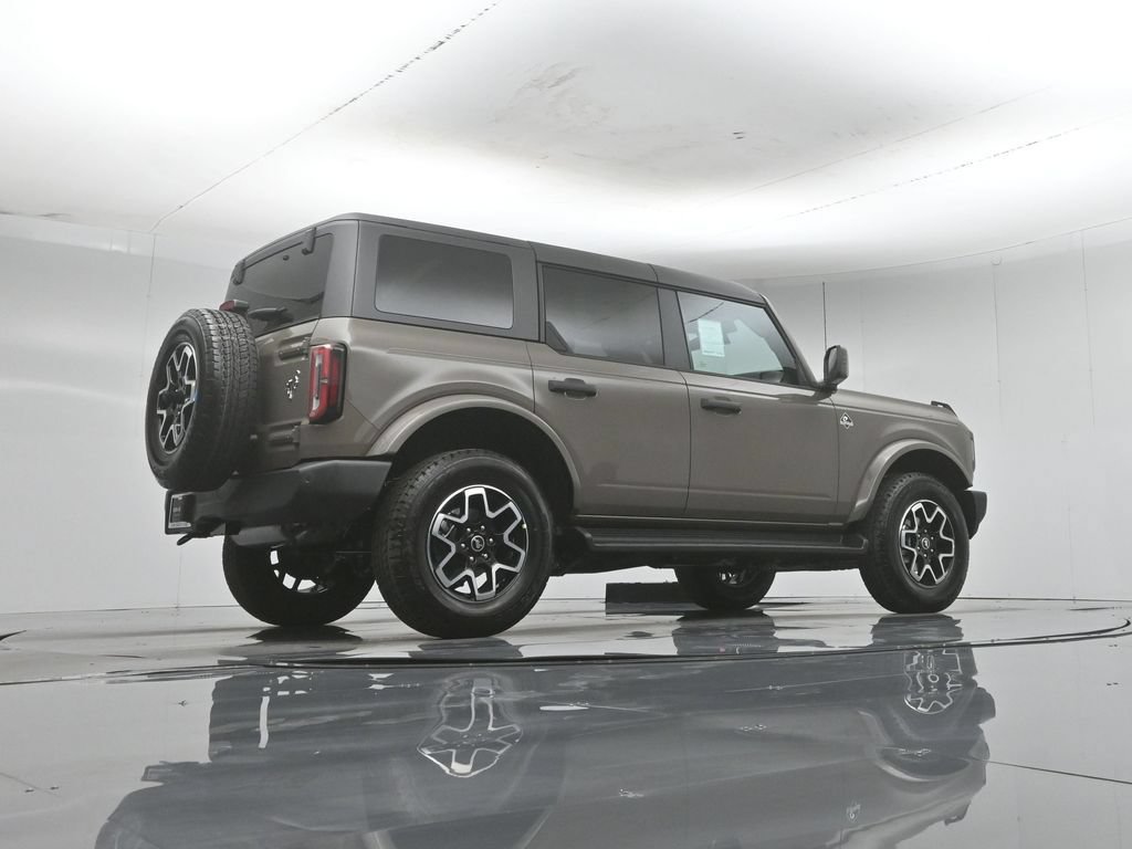 New 2026 Ford Bronco Outer Banks AWD/4WD image 48