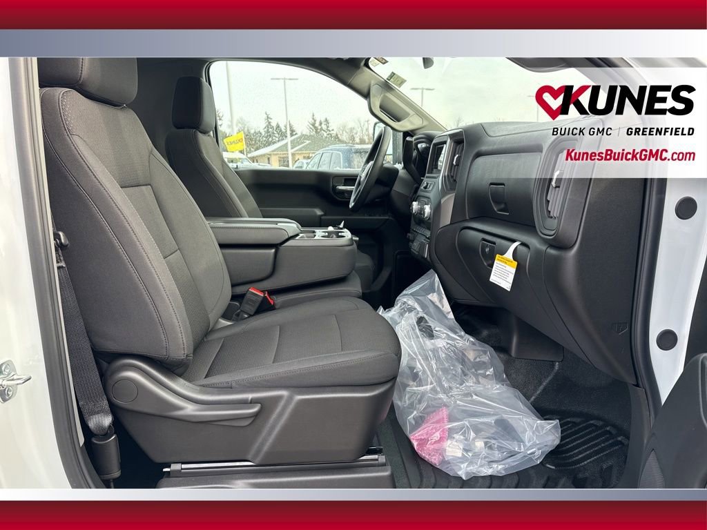 New 2025 GMC Sierra 3500 Pro image 34