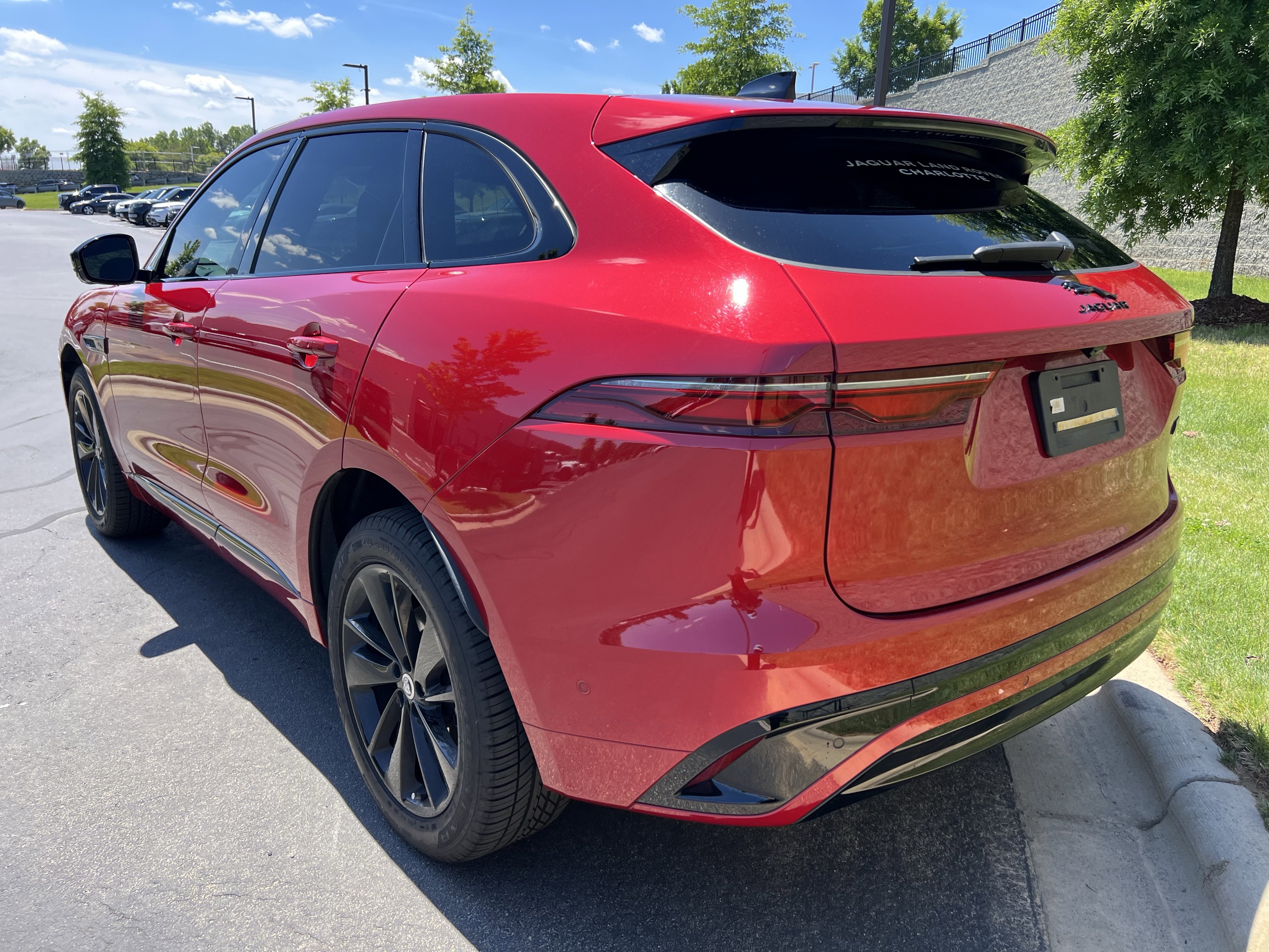Used 2026 Jaguar F-PACE R-Dynamic S AWD/4WD image 5