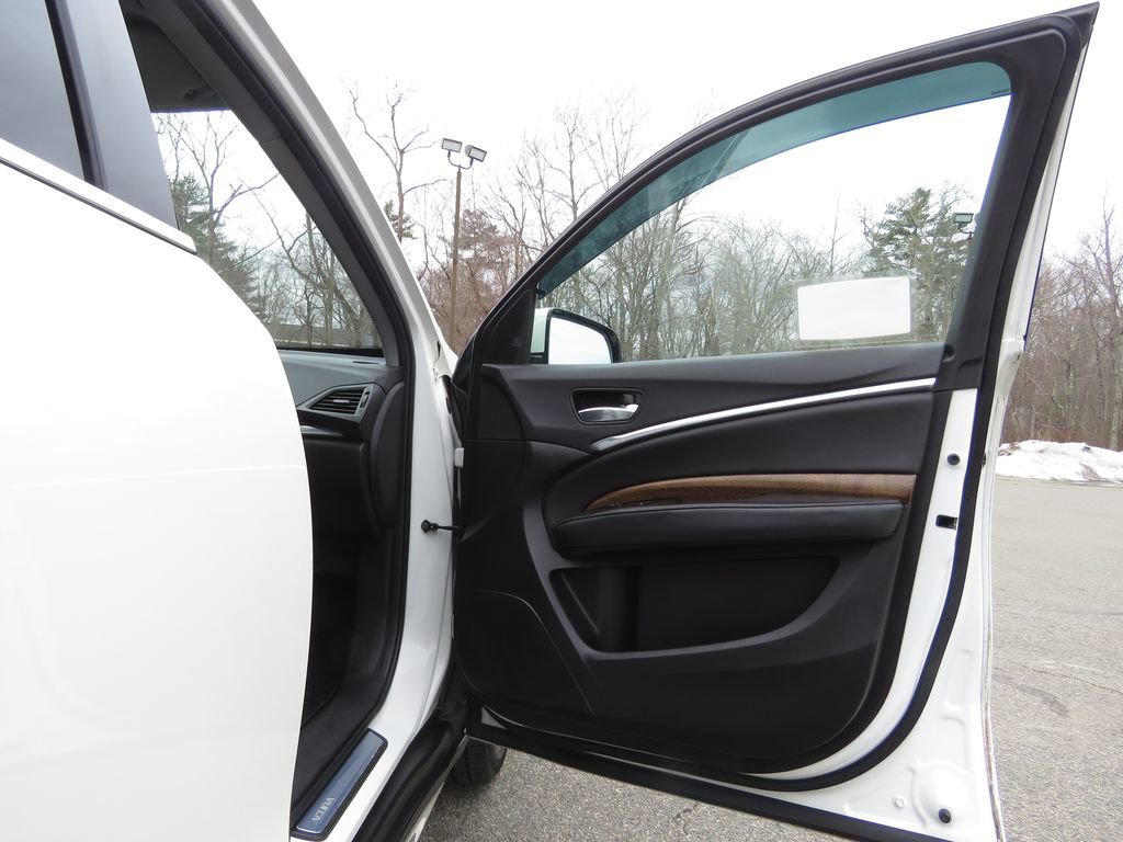 Used 2017 Acura MDX SH-AWD w/ Advance Package image 12