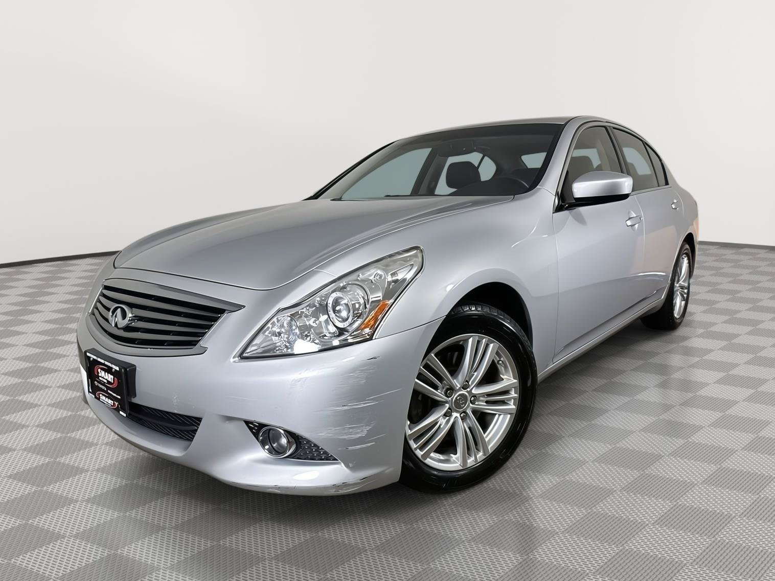 Used 2013 INFINITI G37 x Sedan w/ Premium Pkg AWD/4WD image 1