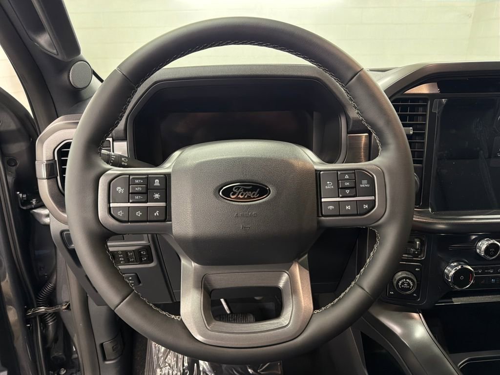 New 2025 Ford F150 Lariat w/ Equipment Group 501A Mid image 17