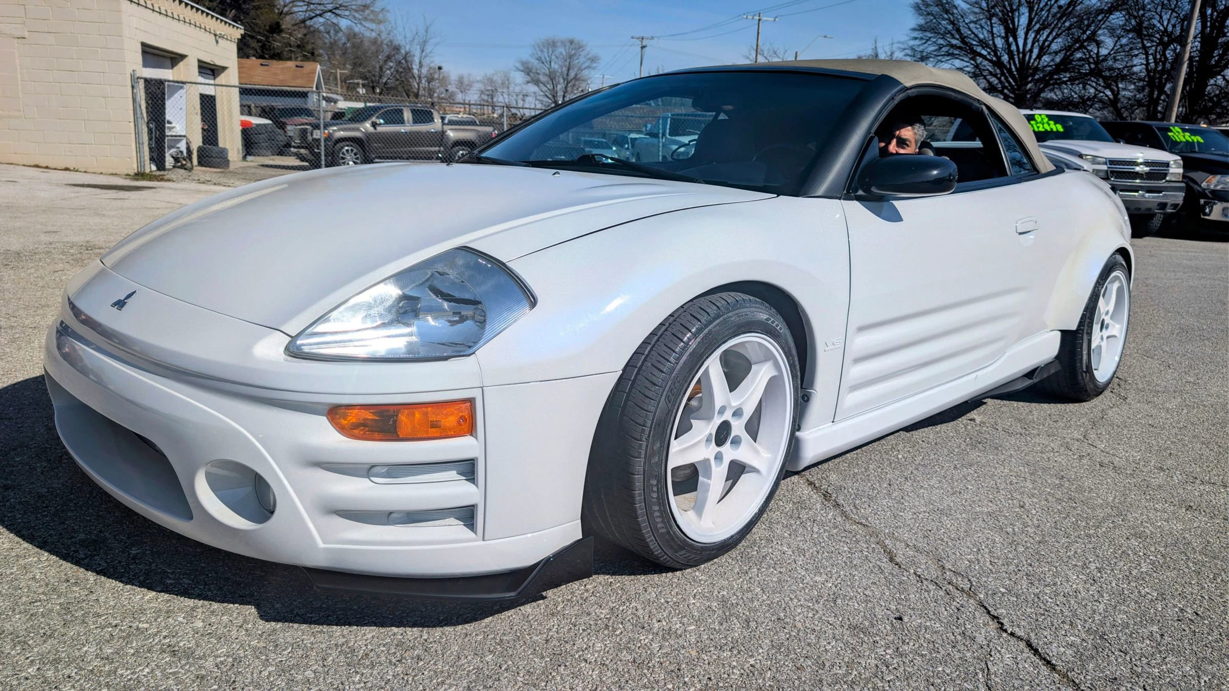 Used 2005 Mitsubishi Eclipse GTS image 11