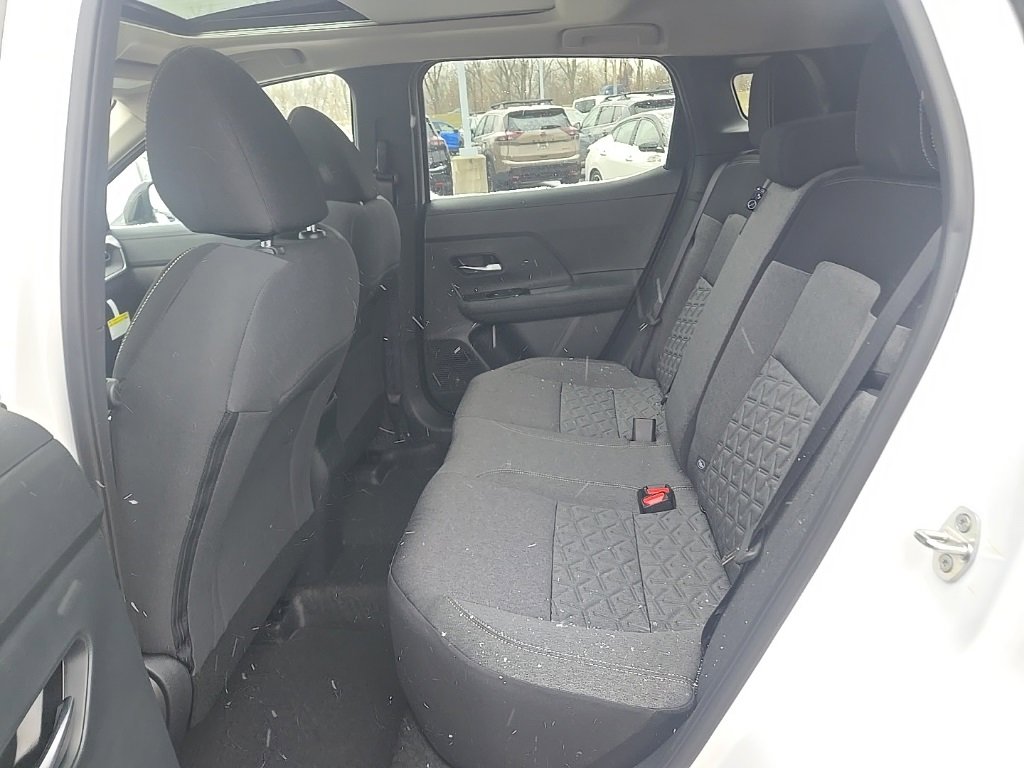 New 2026 Nissan Kicks SV image 29