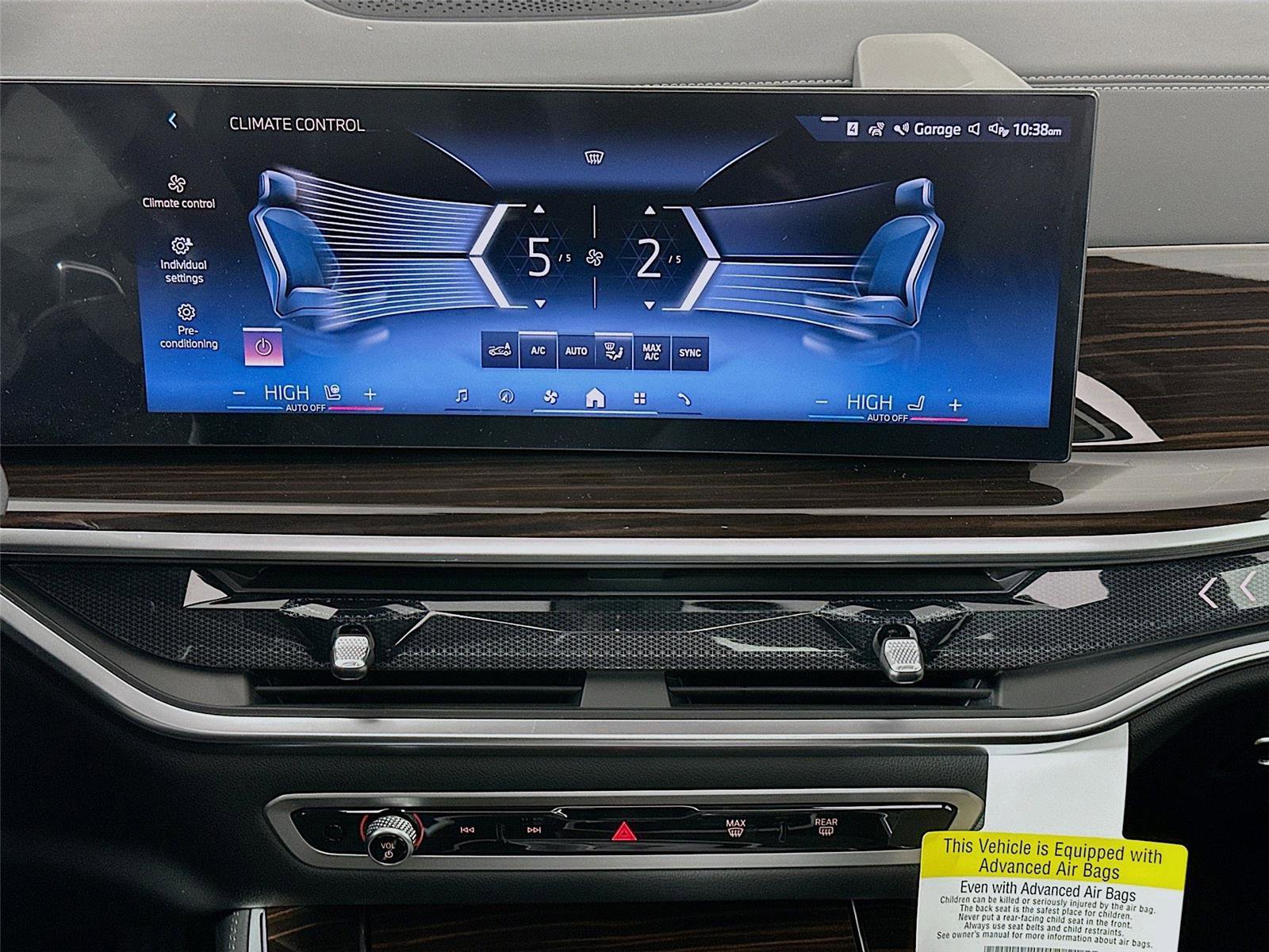 New 2026 BMW X5 xDrive40i w/ Parking Assistance Package image 16