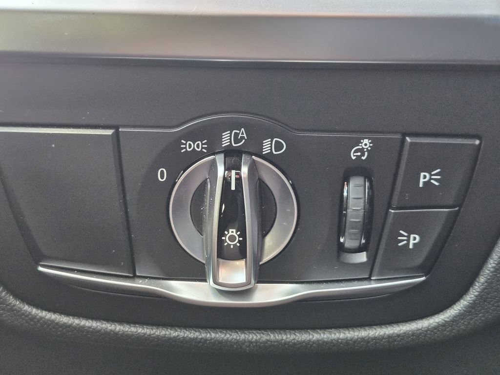 Used 2023 BMW X3 xDrive30i w/ M Sport Package AWD/4WD image 22