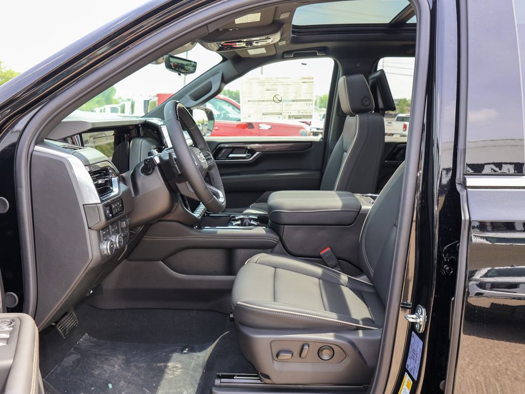 New 2026 GMC Yukon Elevation w/ Elevation Premium Package AWD/4WD image 9