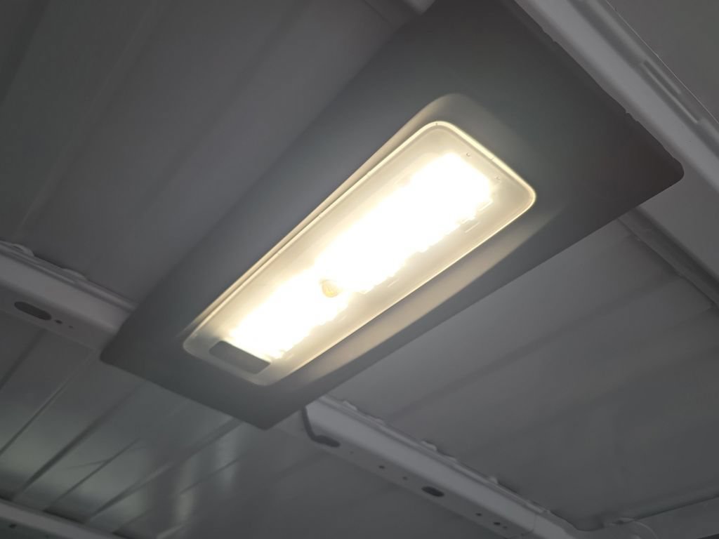 Used 2025 RAM ProMaster 2500 w/ Convenience Group FWD image 16