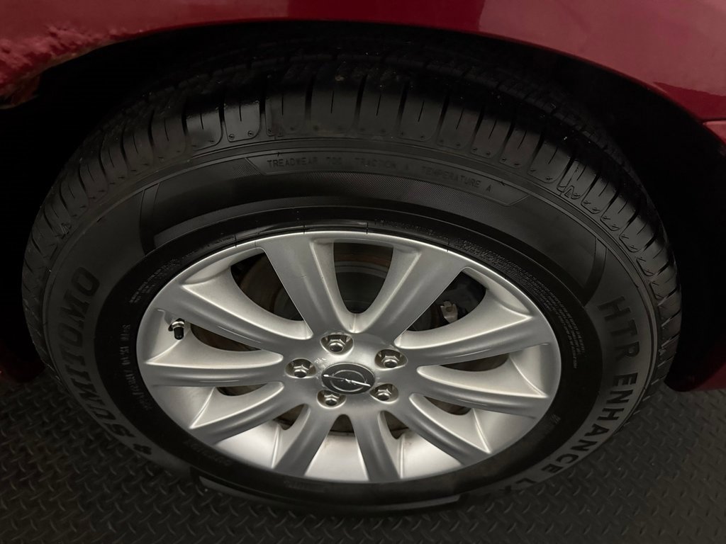 Used 2012 Chrysler 200 Touring w/ Cold Weather Group image 15