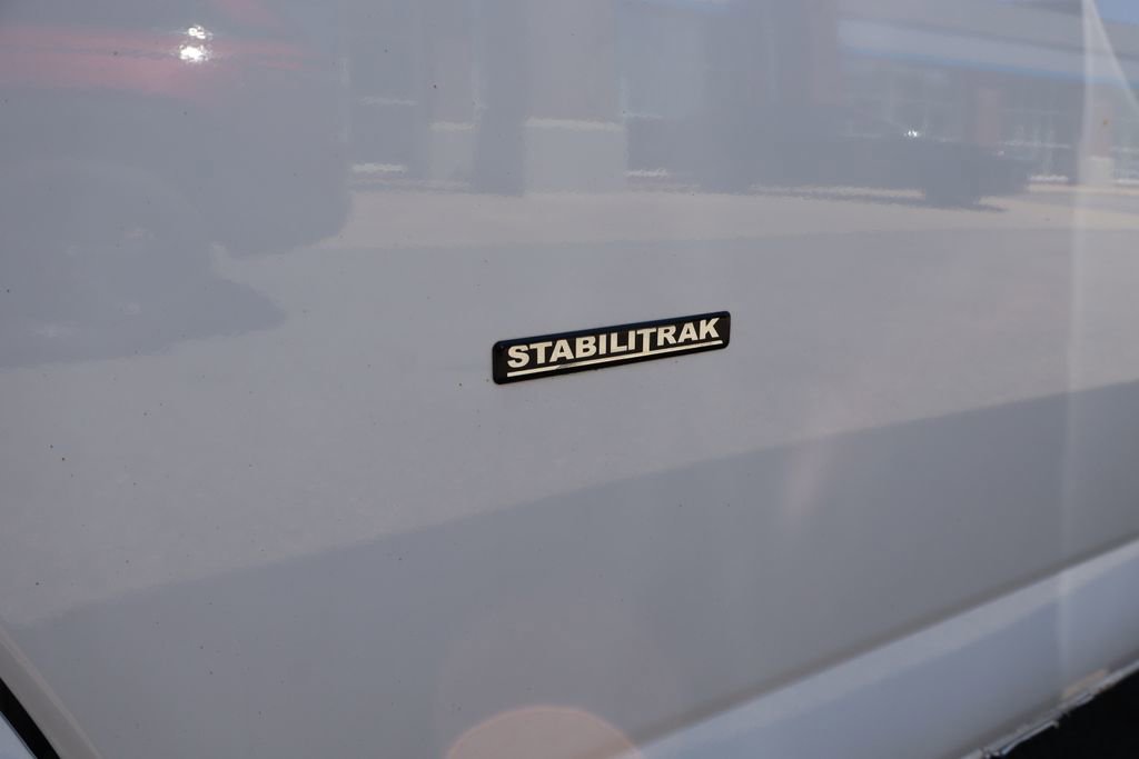 Used 2022 Chevrolet Express 3500 w/ Power Convenience Package RWD image 8
