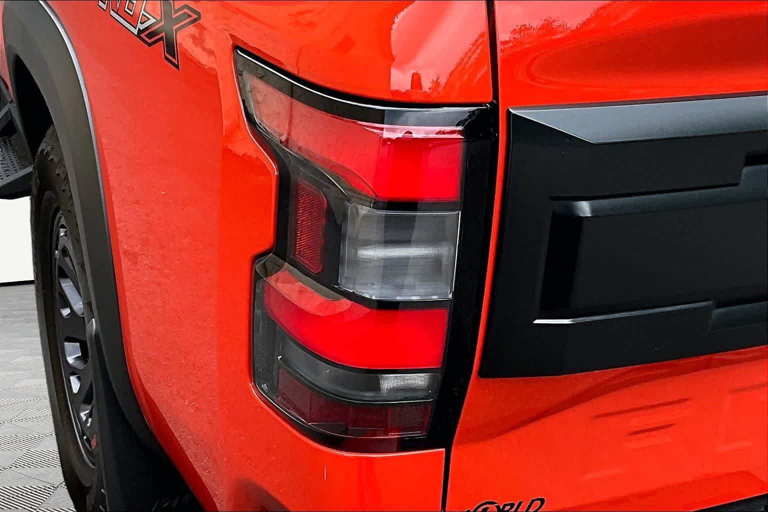 Used 2025 Nissan Frontier Pro-X w/ Pro Convenience Package RWD image 47