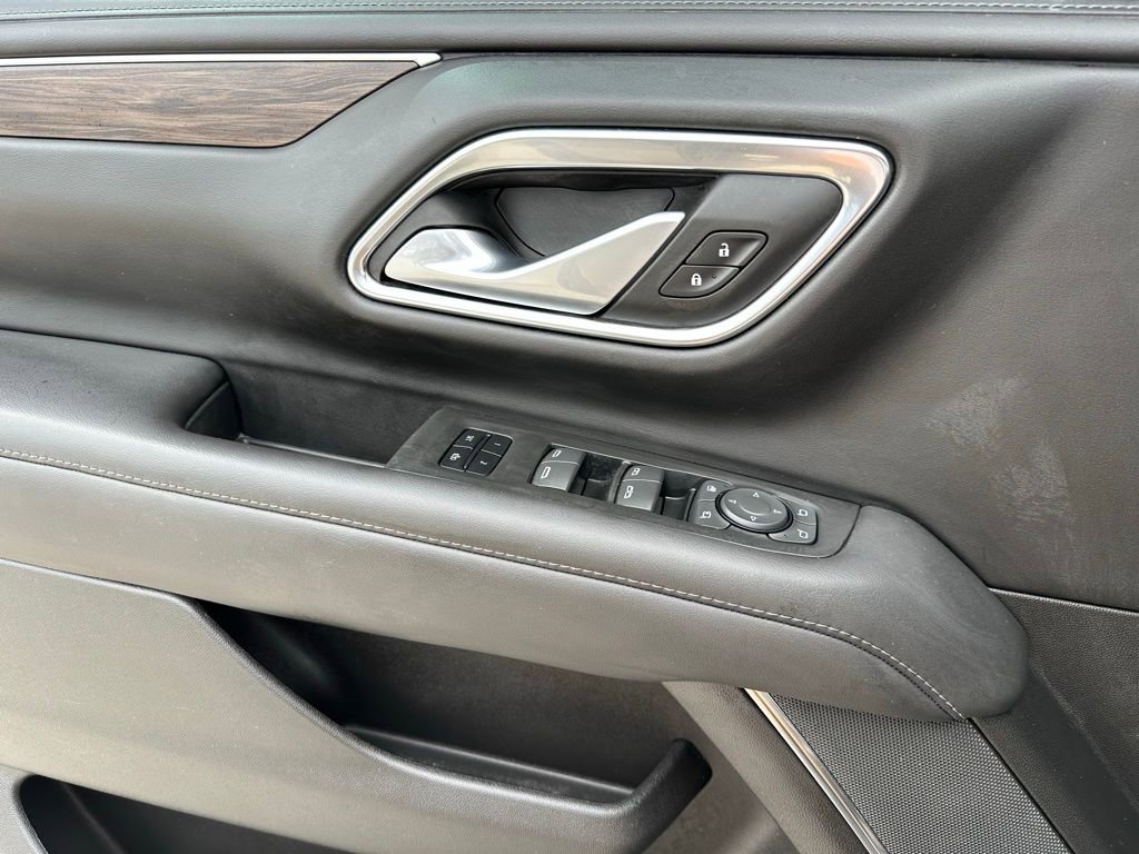 Used 2022 Chevrolet Tahoe LT w/ Luxury Package image 29