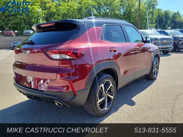 Used 2023 Chevrolet TrailBlazer RS w/ Technology Package AWD/4WD image 5