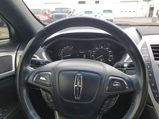 Used 2018 Lincoln MKZ Premiere image 11