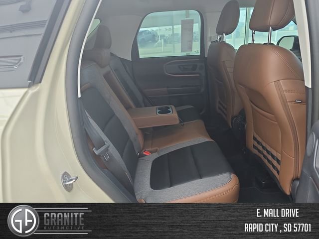 Used 2024 Ford Bronco Sport Outer Banks w/ Tech Package AWD/4WD image 36