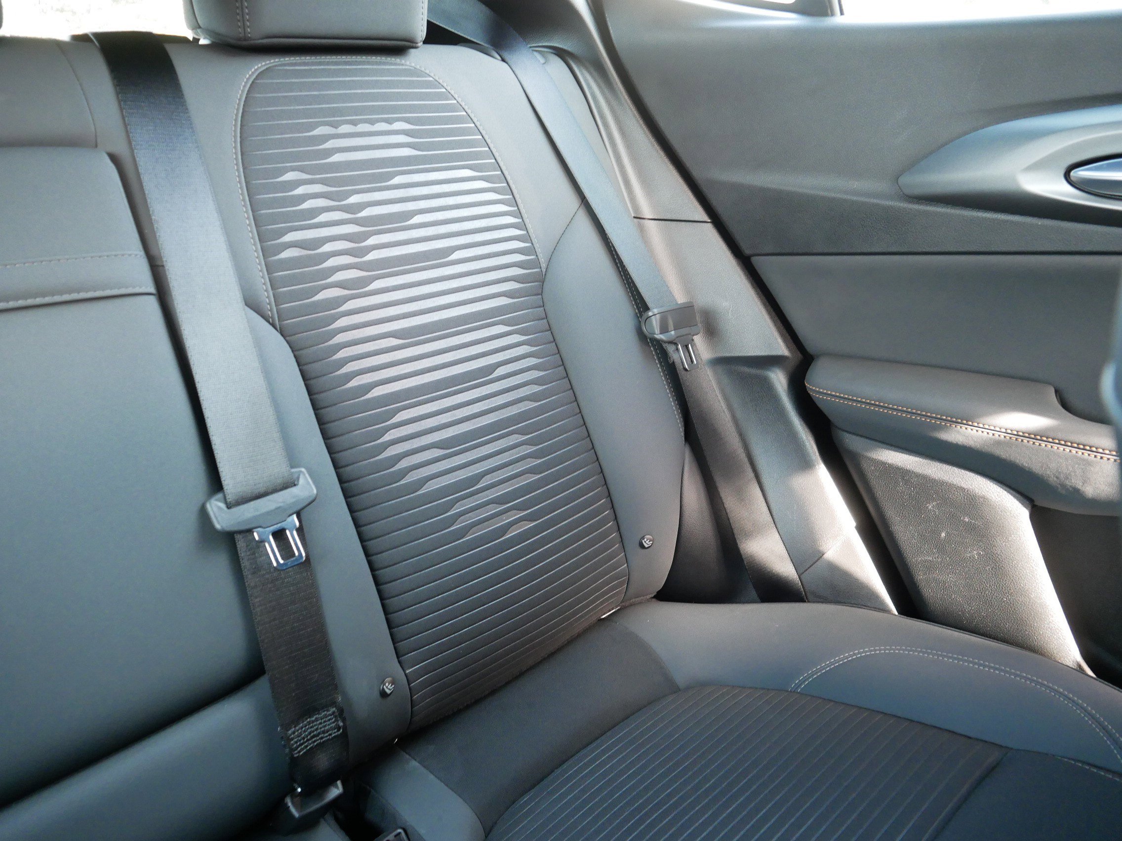 Used 2025 Alfa Romeo Tonale image 14