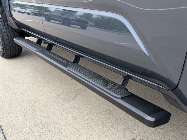 Certified 2025 Toyota Tacoma TRD Pro image 9