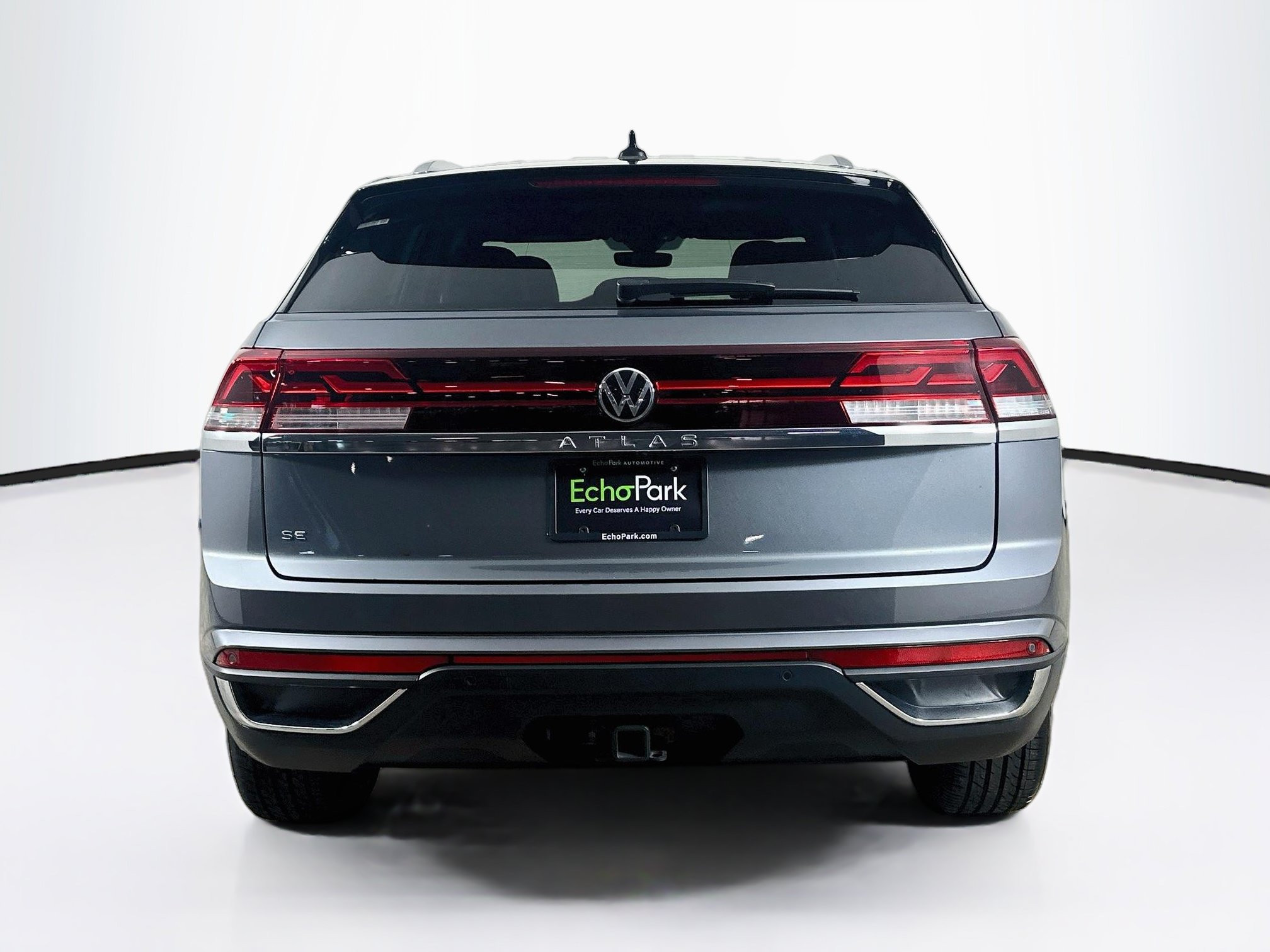 Used 2025 Volkswagen Atlas Cross Sport SE FWD image 7
