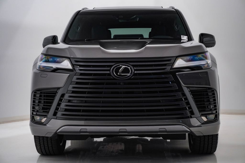 Used 2023 Lexus LX 600 4WD w/ Appearance Package image 6