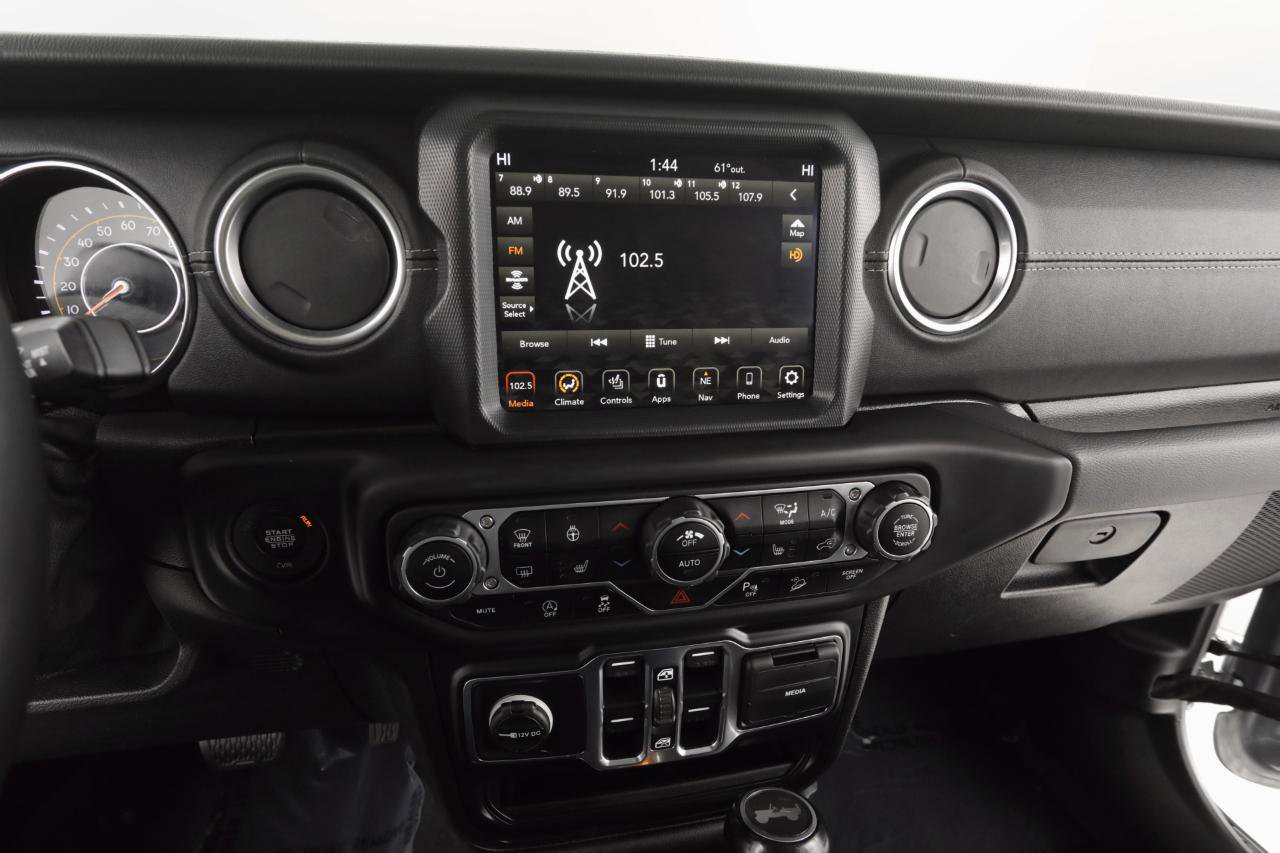 Used 2021 Jeep Wrangler Unlimited Sahara w/ Uconnect 4C Nav & Sound Group image 33