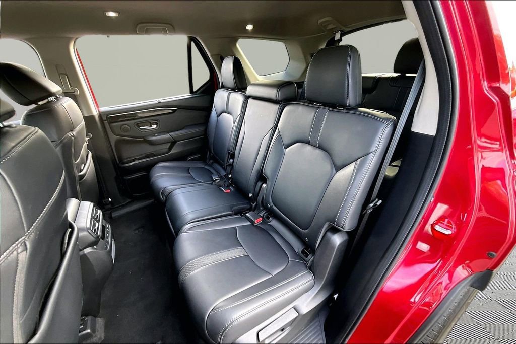 Used 2024 Honda Pilot EX-L image 18