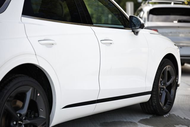 New 2026 Genesis GV70 3.5T Sport Prestige image 8