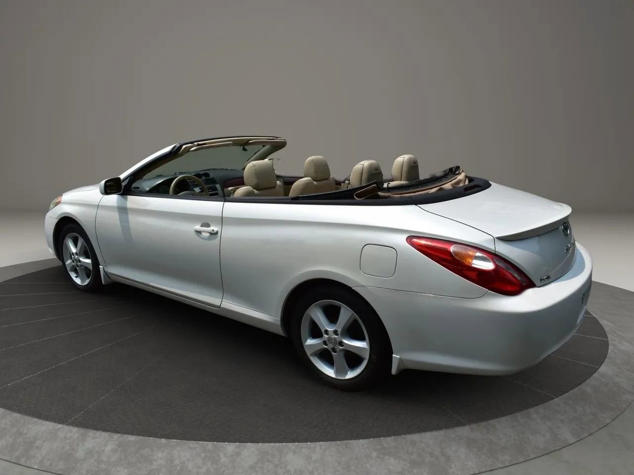 Used 2005 Toyota Solara SLE image 21