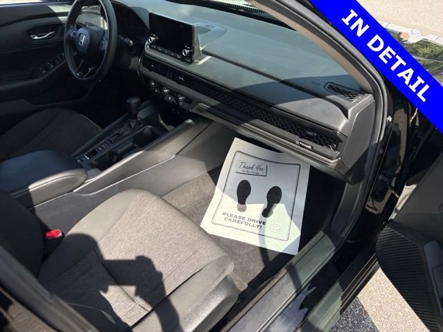 Certified 2025 Honda Accord LX image 37
