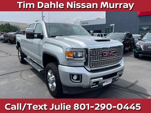Used 2019 GMC Sierra 3500 Denali w/ Duramax Plus Package AWD/4WD image 3