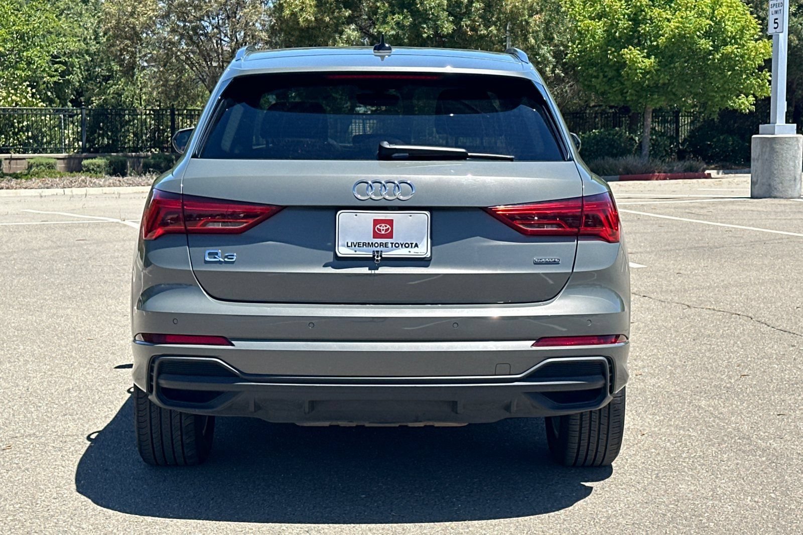 Used 2025 Audi Q3 2.0T Premium AWD/4WD image 5