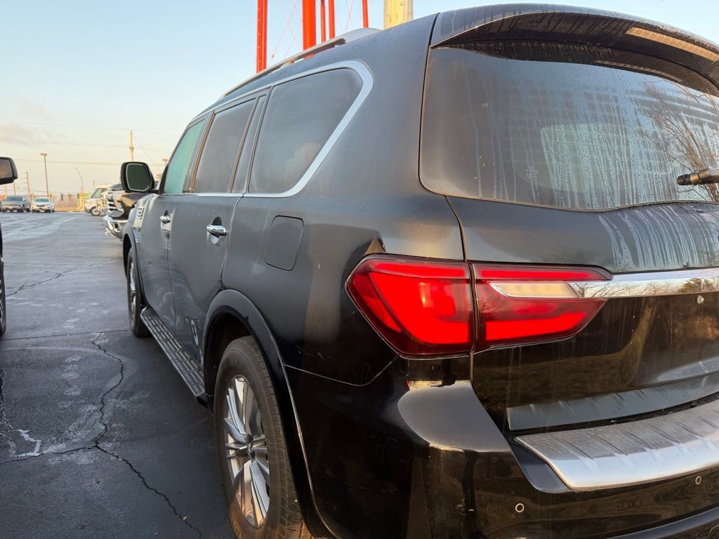 Used 2018 INFINITI QX80 4WD w/ Driver Assistance Package image 7
