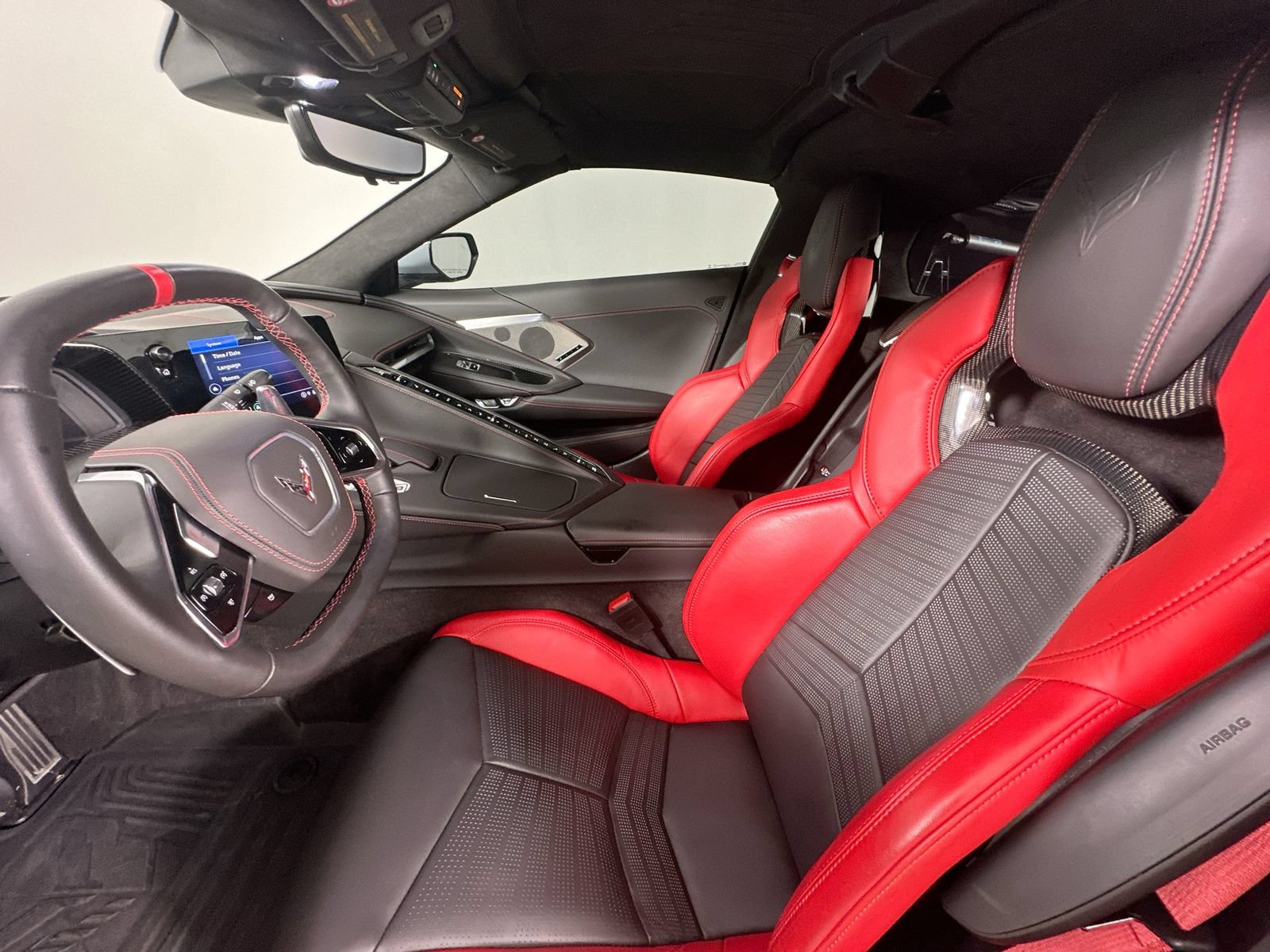 Used 2023 Chevrolet Corvette Stingray Premium Cpe w/ Z51 Performance Package RWD image 33
