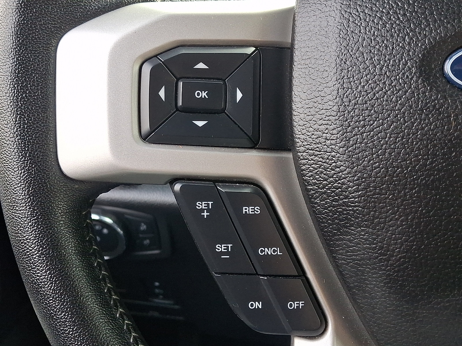 Used 2019 Ford F250 Lariat w/ Lariat Ultimate Package AWD/4WD image 20