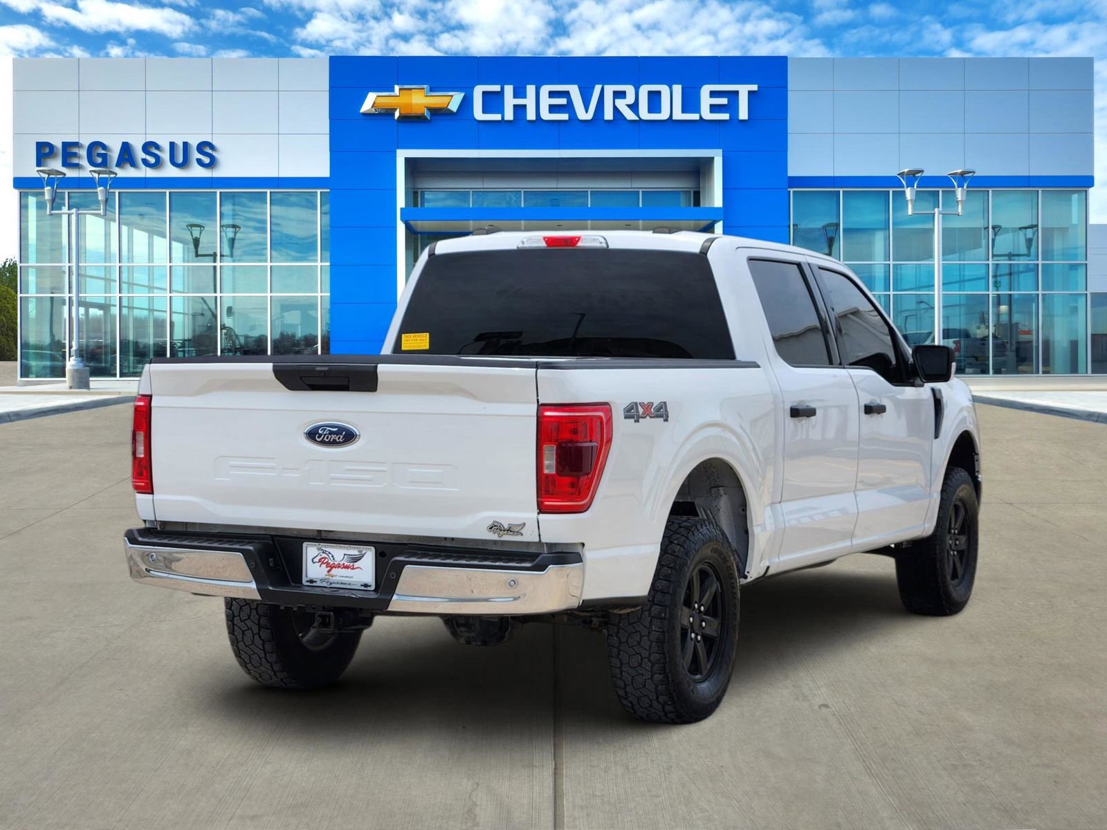 Used 2021 Ford F150 XLT w/ Equipment Group 301A Mid AWD/4WD image 5