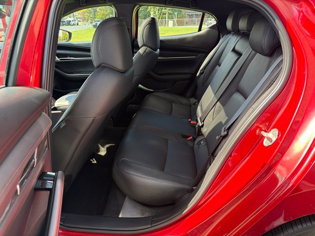 Used 2023 MAZDA MAZDA3 Hatchback w/Premium Plus Pkg AWD/4WD image 16