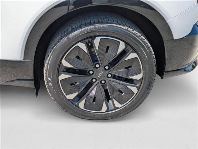 New 2025 Chevrolet Blazer EV RS image 16