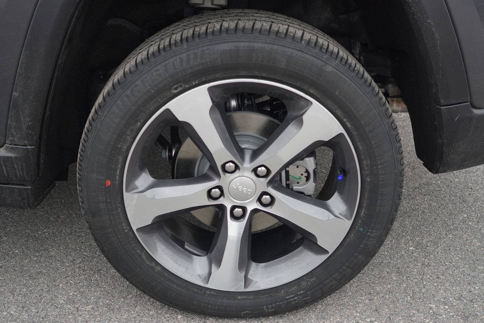 New 2026 Jeep Grand Cherokee Limited image 11