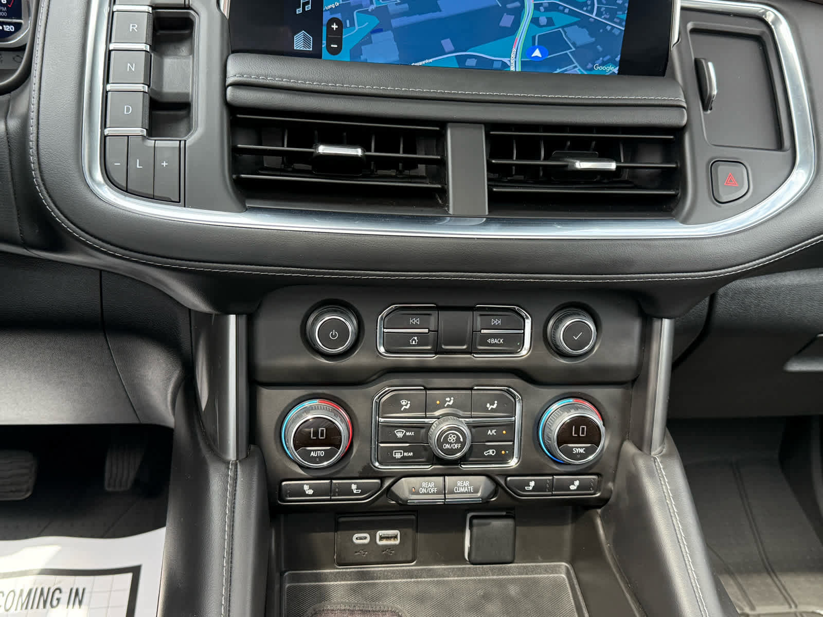 Used 2023 Chevrolet Tahoe Z71 w/ Luxury Package image 19