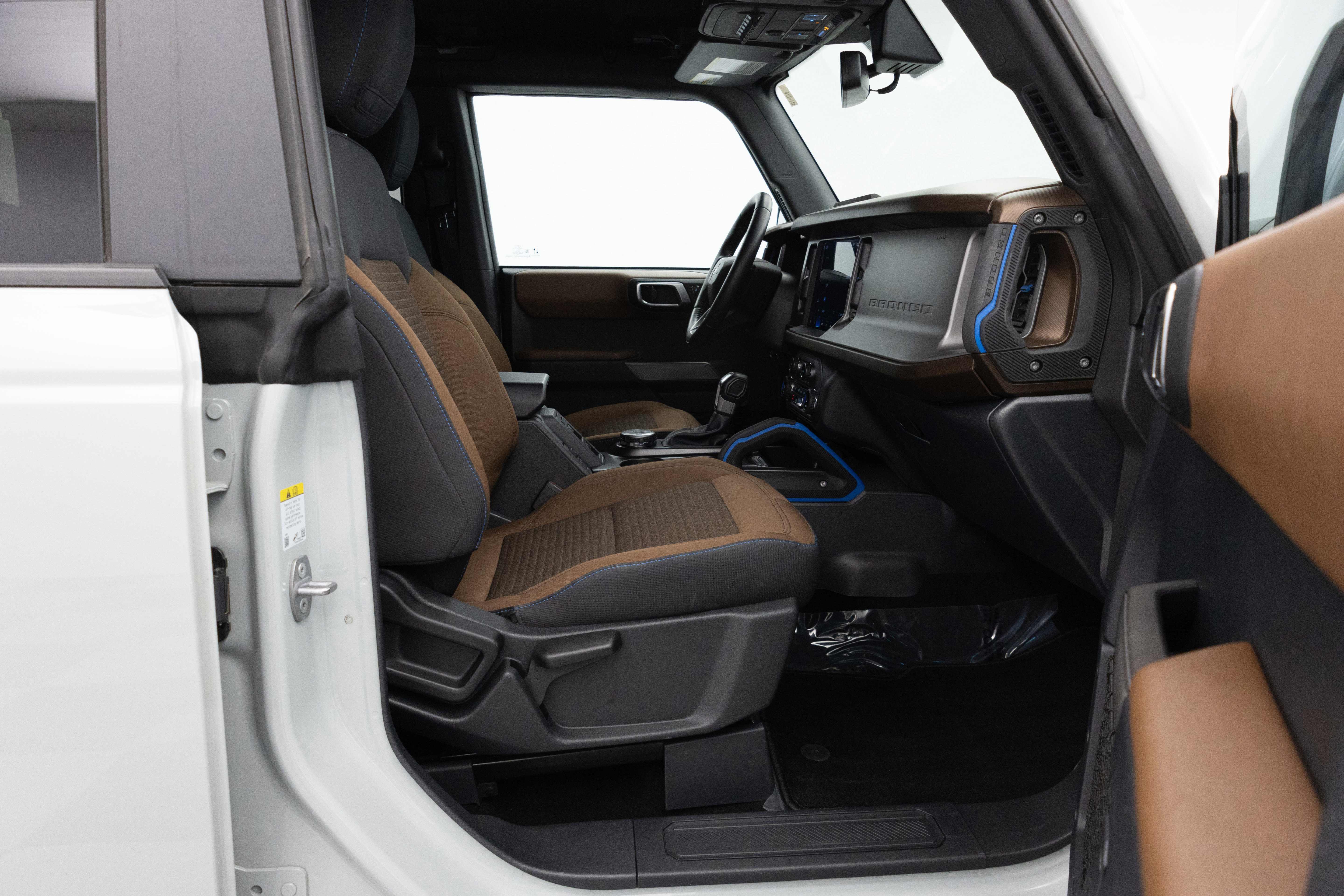 Used 2022 Ford Bronco Outer Banks image 29