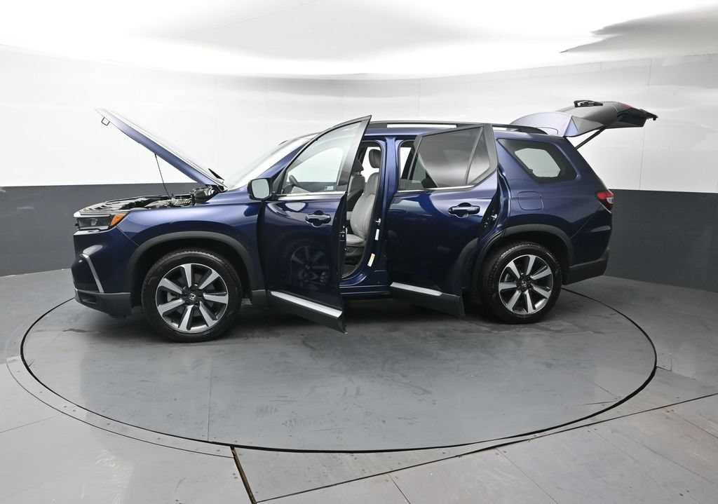 Certified 2024 Honda Pilot Touring image 49