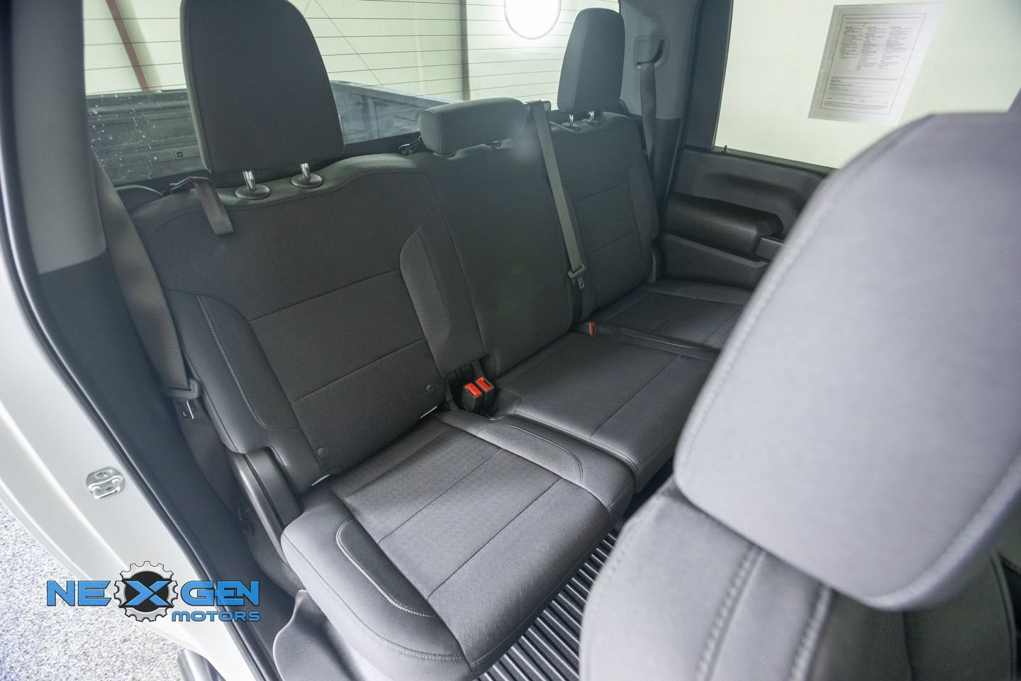 Used 2025 Chevrolet Silverado 2500 Custom w/ Custom Value Package AWD/4WD image 42